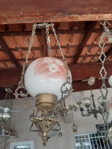 Lustre pendente cúpula de vidro leitoso pintado a mao edtruta em bronze