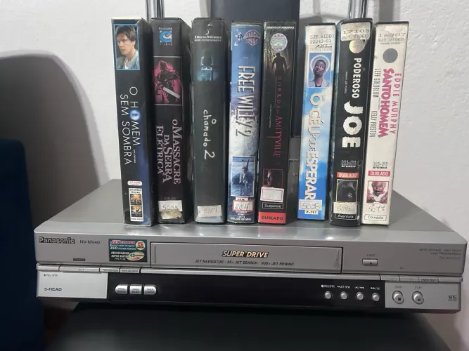 Videocassete Panasonic 5 Cabeças + Lote 20 Fitas VHS Clássicos