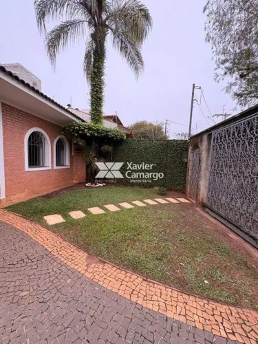 Casa com 3 quartos para locação no bairro Cidade Jardim - Rio Claro/SP