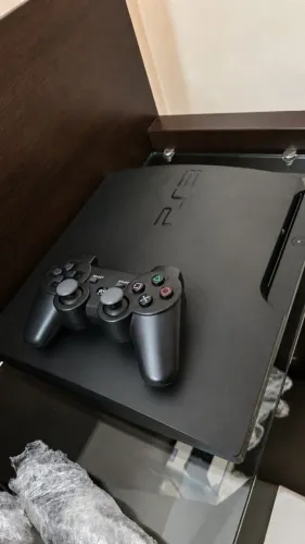 PS3 Slim "IMPECÁVEL" Desbloqueado com jogos e lojas para baixar tudo que quiser!