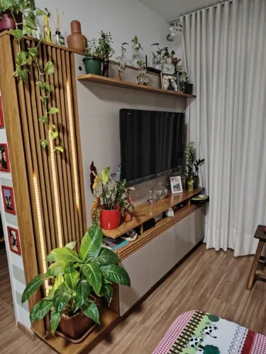 Home Absoluto 65? - Cinamomo/Off White com LED (está montado)