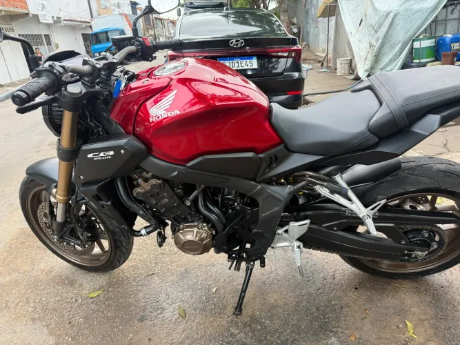 Vendo entra + parcelas na promissória