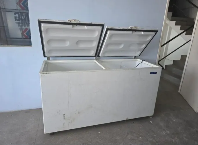 Freezer horizontal grande