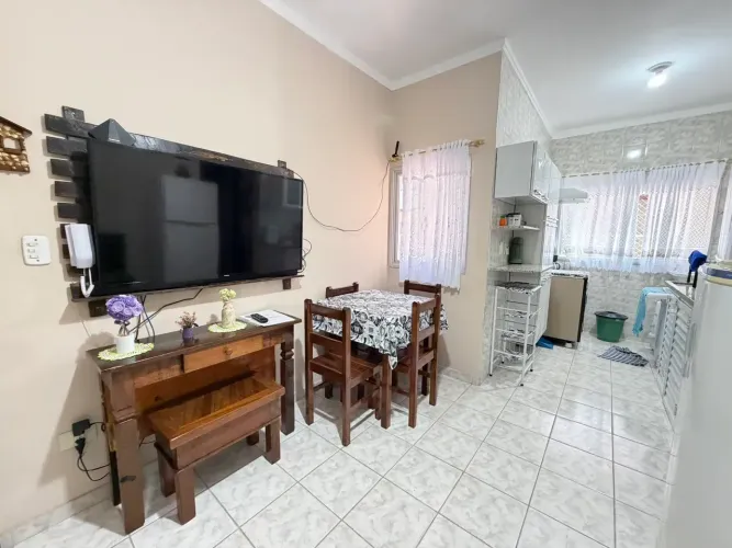 Imóvel para venda possui 42 metros quadrados com 2 quartos em Itaguá - Ubatuba - SP
