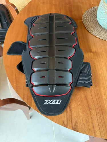 Vendo protetor de coluna x11