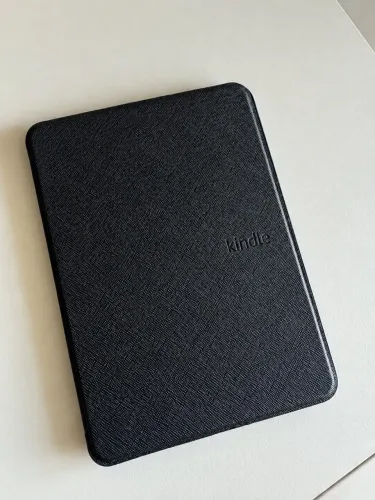 Kindle Paper White 12