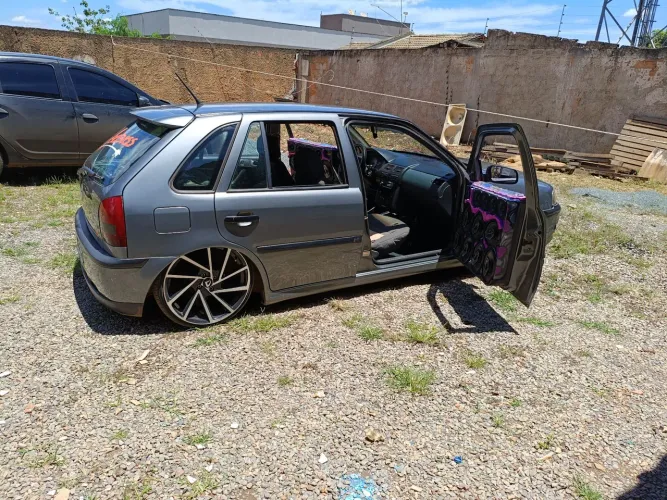 Volkswagen Gol 1.6 MI Power Total Flex 8V 4P 2003