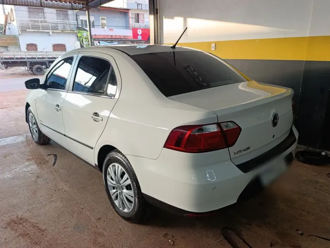 Volkswagen Voyage 1.0/1.0 City MI Total Flex 8V 4P 2014