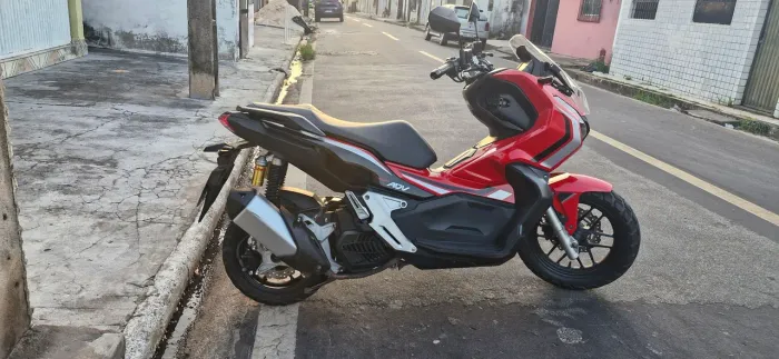 Honda ADV 150 ZERADA