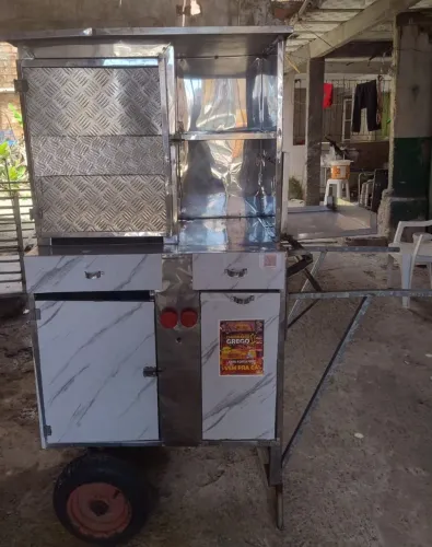 Carrinho de churrasco grego