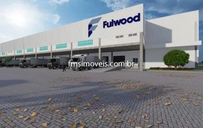 Galpão Comercial de Alto Padrão para Locação em Extrema-MG - Zona Industrial: 5 salas, 12