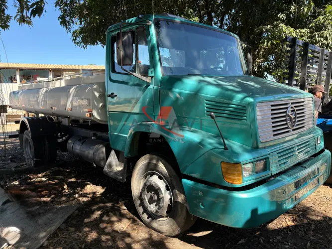 Mercedes Benz 1214 1994 Tanque Pipa 9100L