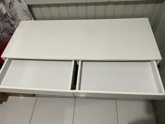 Vendo escrivaninha