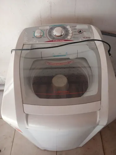 Maquina de lavar 220v. Marca colormaq. 11,5kilos .