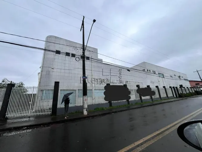 Prédio à venda em Campinas, Bosque, com 430 m²