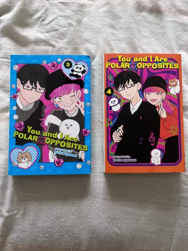 Mangá You and I Are Polar Opposites Volumes 3 e 4 em inglês