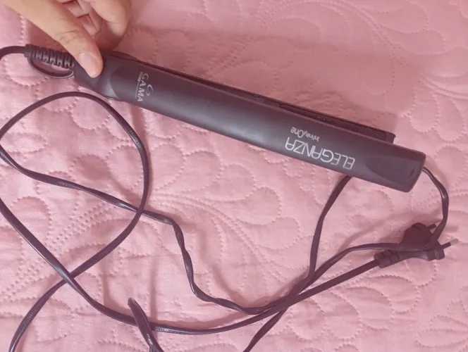 Vendo chapinha de cabelo eleganza gama