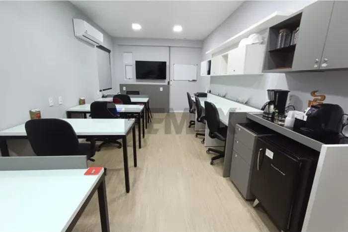 Sala comercial no Espaço Aeroclube MR - Bessa