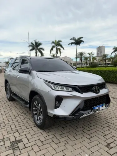 Toyota Hilux SW4 Diamond 2.8 TB 4X4 Die. Aut. 2022