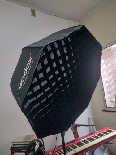 Octabox GODOX NOVO + Tripé+Comeia+Controle RemotoRemoto