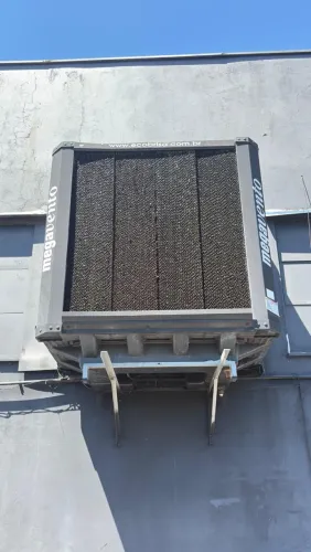 4 CLIMATIZADORES ECOBRISAS