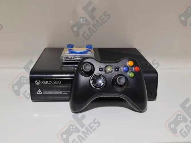 Xbox 360 Seminovo Desb + 190 Jogos no HD | Aceito Cartão!!!