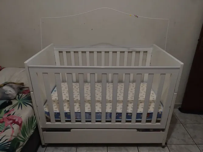 Berço Infantil que Acompanha o Crescimento (Colchão Incluso)