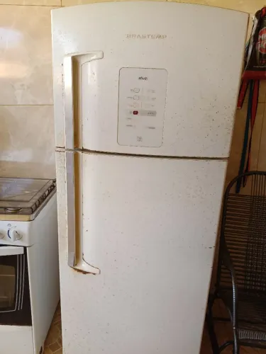 Geladeira Brastemp grande