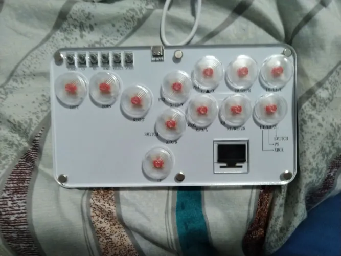 Controle arcade hitbox