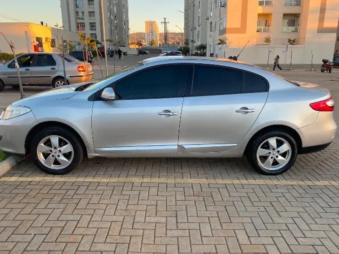 Renault Fluence Sed. Dynamique 2.0 16V Flex Mec. 2014