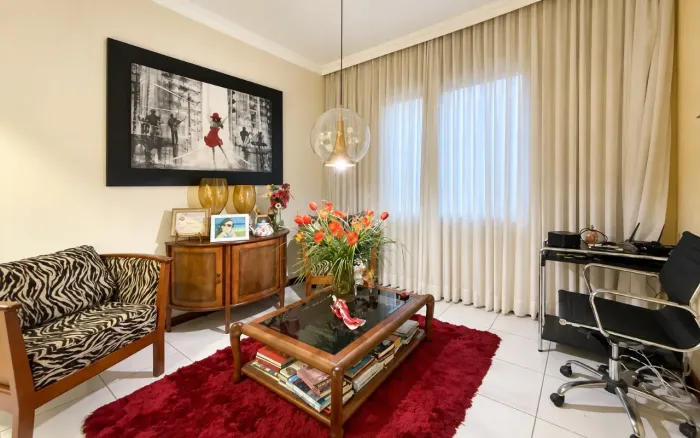 Casa com 04 quartos à venda, 130m²