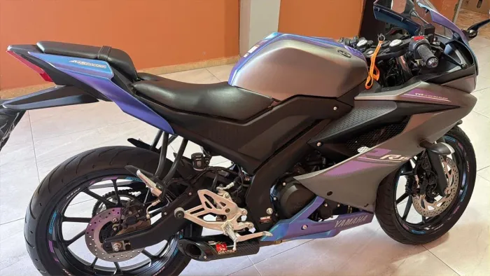 Vende- se moto - Yamaha R15