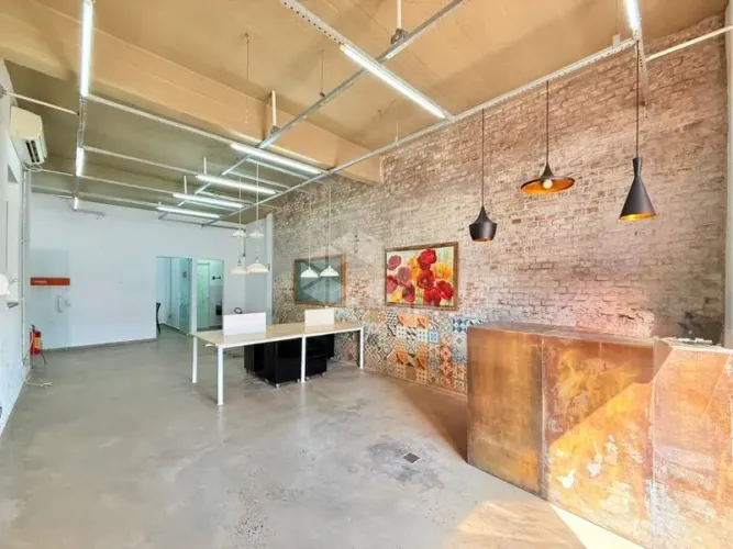 Prédio 300M² - para Alugar