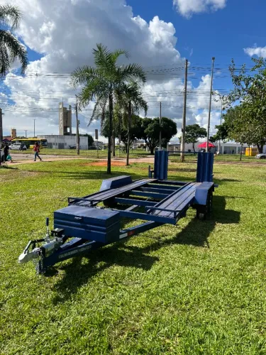 Reboque Carreta plataforma pra carro 