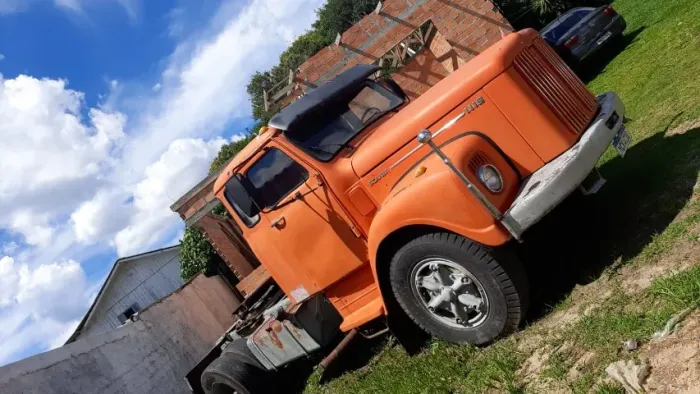 Scania 111s jacaré  1979 