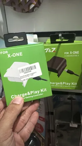 Bateria e Carregador p/Controle Xbox One