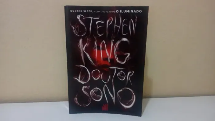 Livro Doutor Sono (Stephen King) - Ótimo Estado - Terror/Suspense