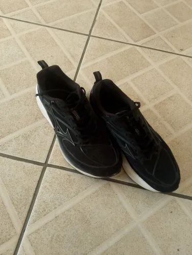 Tênis Mizuno Space 6