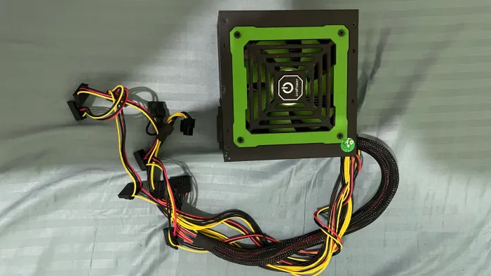 Fonte One Power 600w