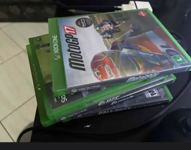 Xbox one fat TROCO POR PS4