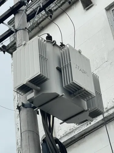 Transformador Trifásico Itaipu 225 kVA - 13.800V / 220-127V (Usado)