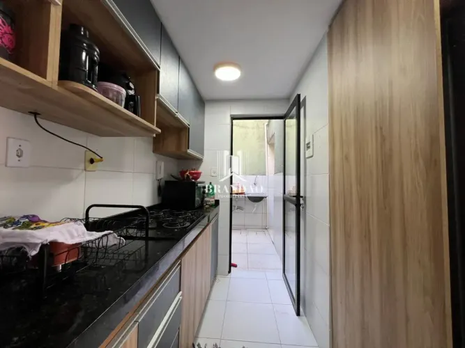 Casa Duplex com 3 Quartos e 2 Suítes à Venda no Santa Amélia R$ 380.000,00