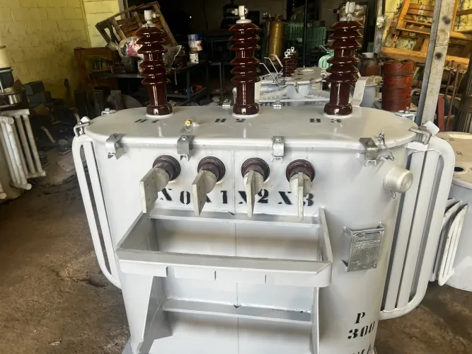 Transformador Trifasico  300 KvA 13,8 Kv 380/220