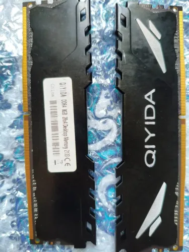 Memória RAM DDR4 16GB 2133MHz - Kit 2x8GB QIYIDA