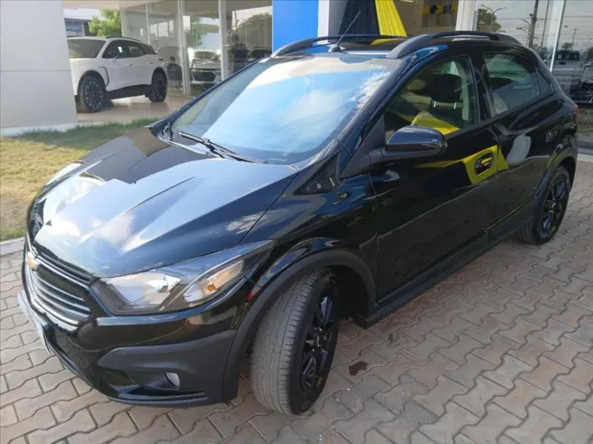 Chevrolet Onix Activ 1.4 8V Flex Aut. 4P 2019