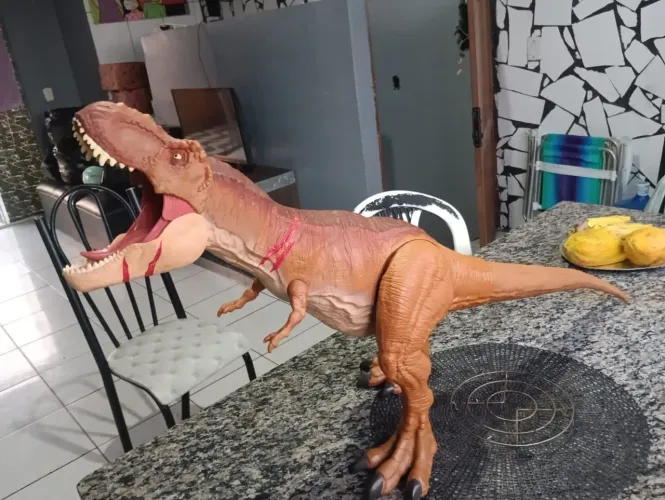 T-Rex Mattel Colossal 2018 Original (Usado)