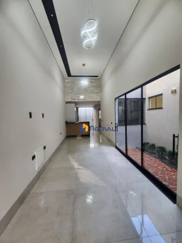 Casa com 3 quartos à venda, 105 m² por R$ 590.000 - Jardim Paris - Maringá/PR