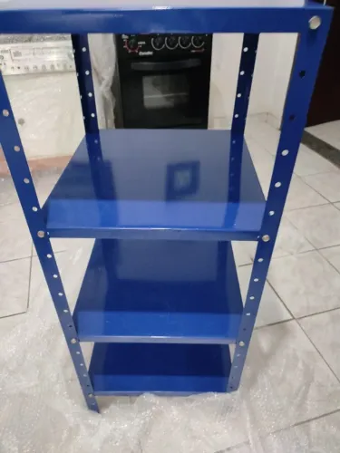 Estante de aço cor azul