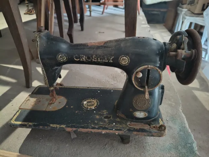 Máquina de costura antiga