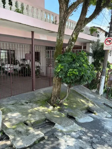Imóvel para aluguel tem 200 metros quadrados com 2 quartos em Ayrosa - Osasco - SP